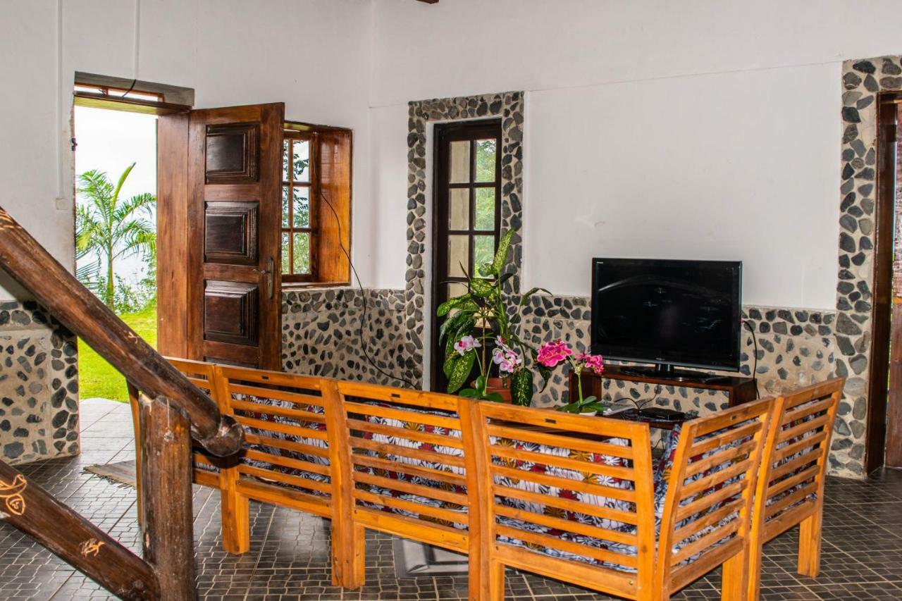 Pousada Vila Paraiso Santa Cruz Exterior photo